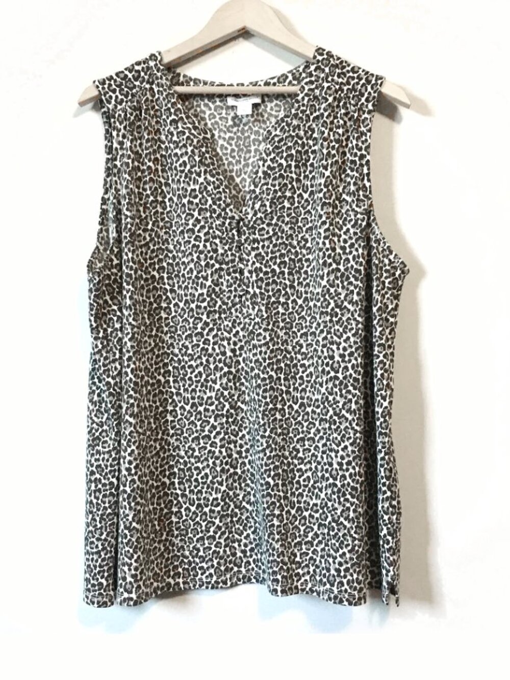 Carolina Belle of Montreal Micro Leopard Rosette Print Tank Top 1X